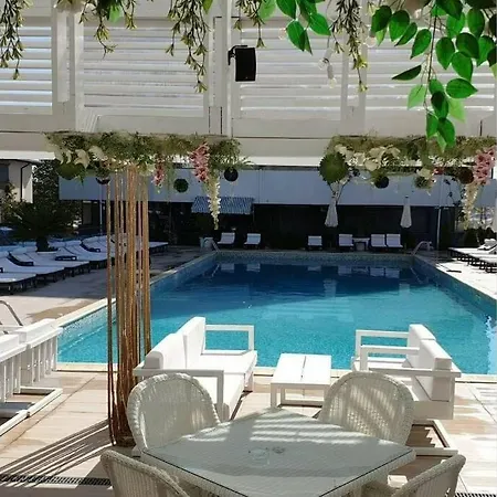 Unique Luxury Apartament