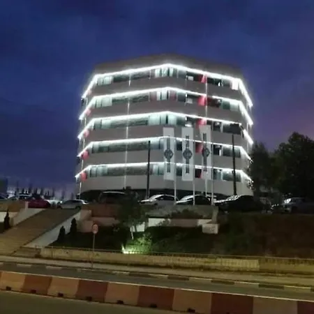 Daire Unique Luxury Apartament *